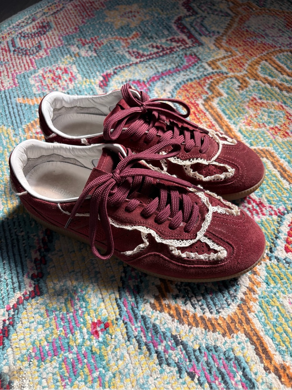 ALOHAS Burgundy and Cream Lace-Trim Sneakers